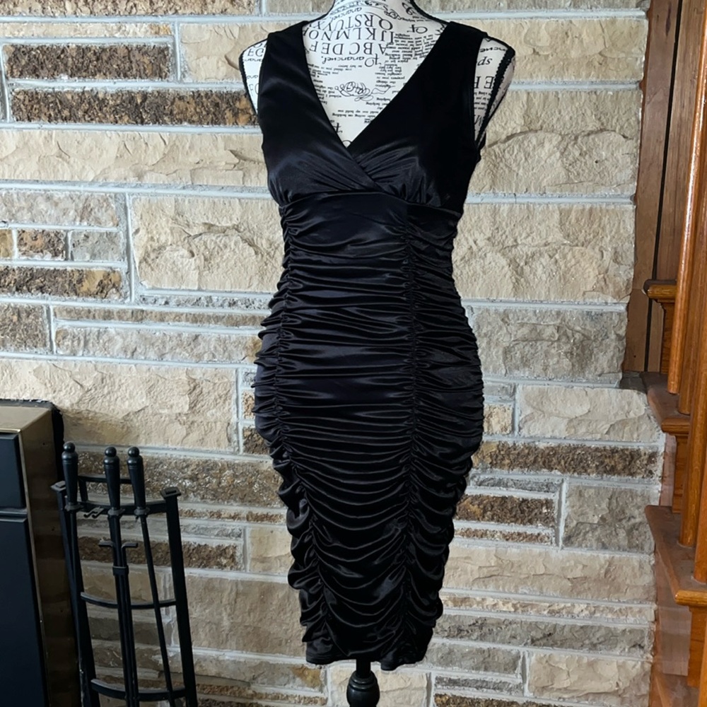 Studio Y size S little black dress
